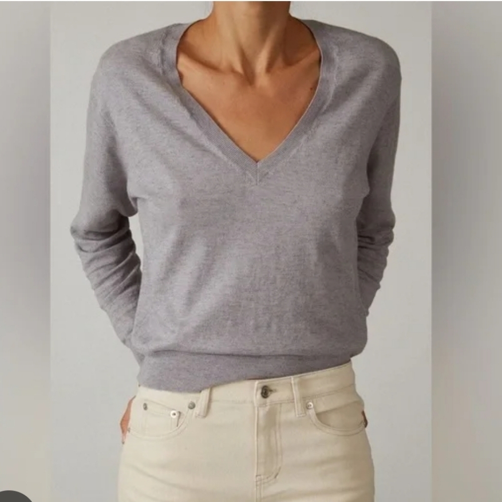 Thakoon Gray V-Neck Sweater Size M NWT